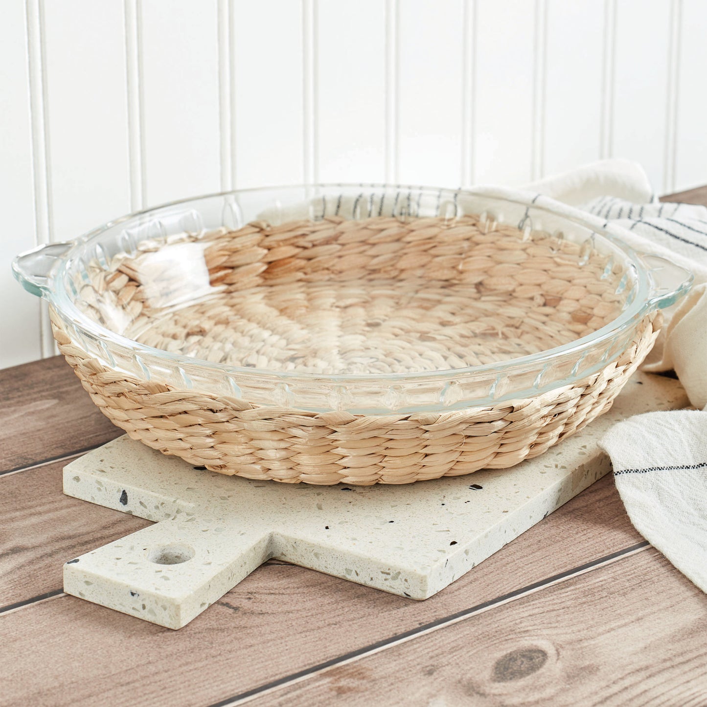 Dolly Wicker Pie Dish