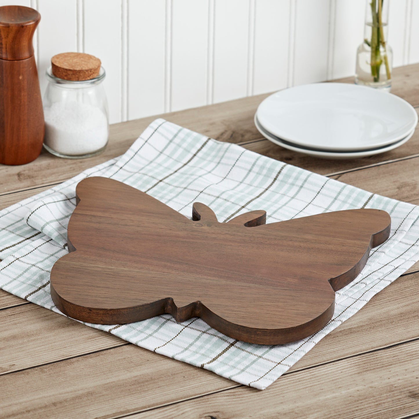 Dolly Acacia Wood Butterfly Prep & Serve Board
