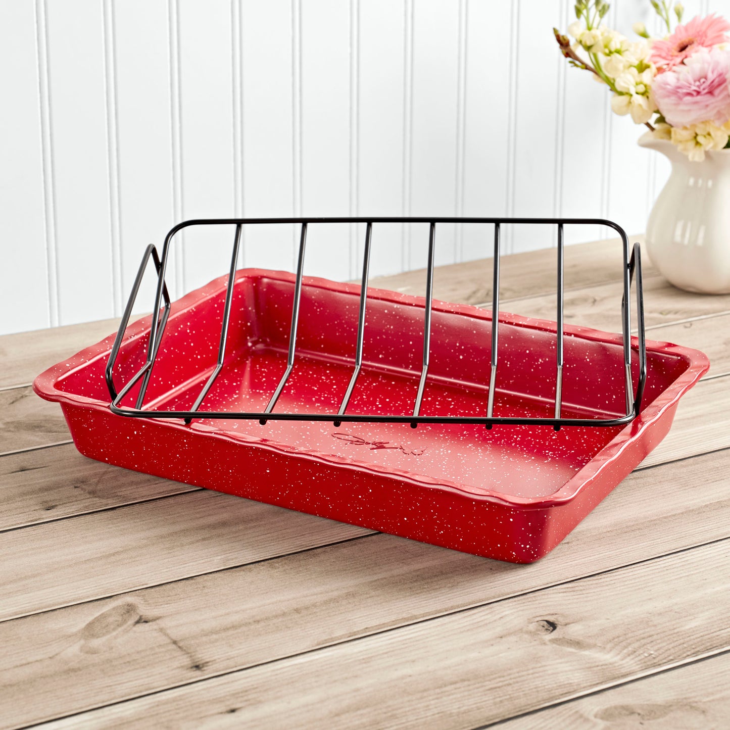 Dolly 13" Roaster with a V Rack - Red