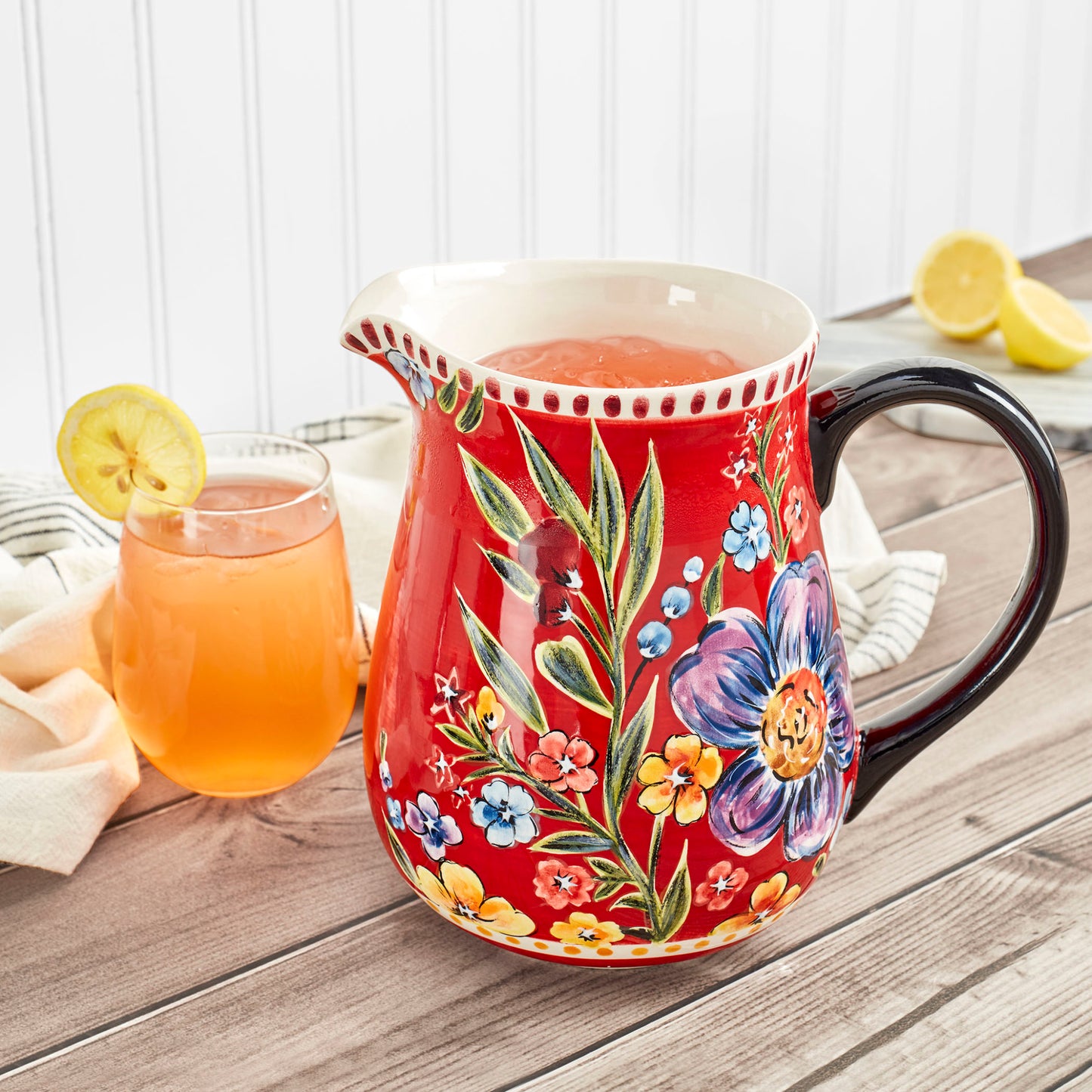 Dolly Astoria Pitcher