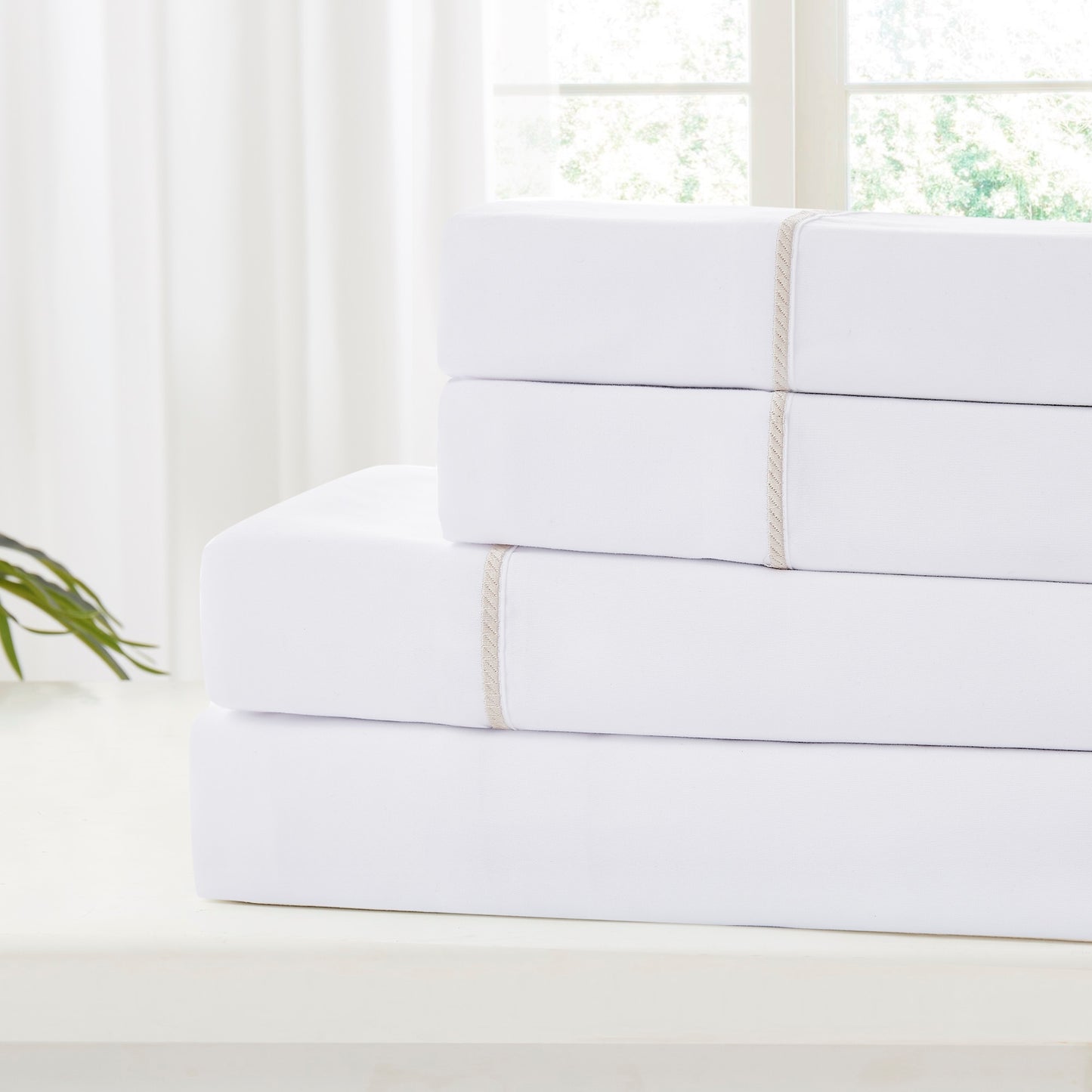 4 PIECE ROPE EMBROIDERY QUEEN SHEET SET